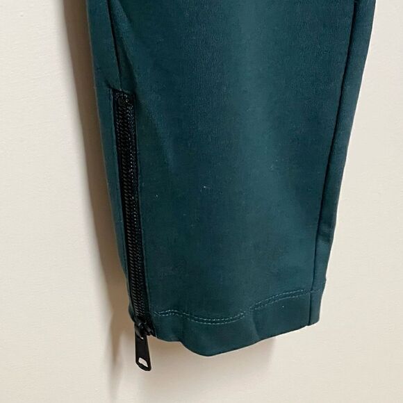 NWT Universal Standard Sea Moss Green Moro Pocket Signature Ponte Pants Size 6/8 - Picture 6 of 9